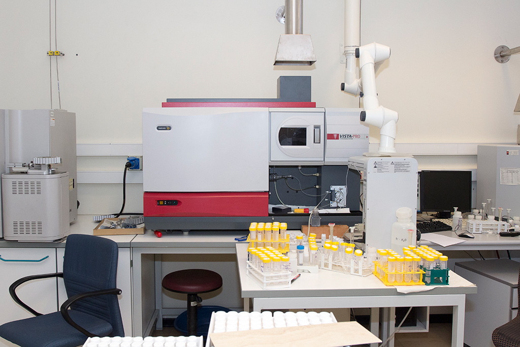 Microscope Room 2